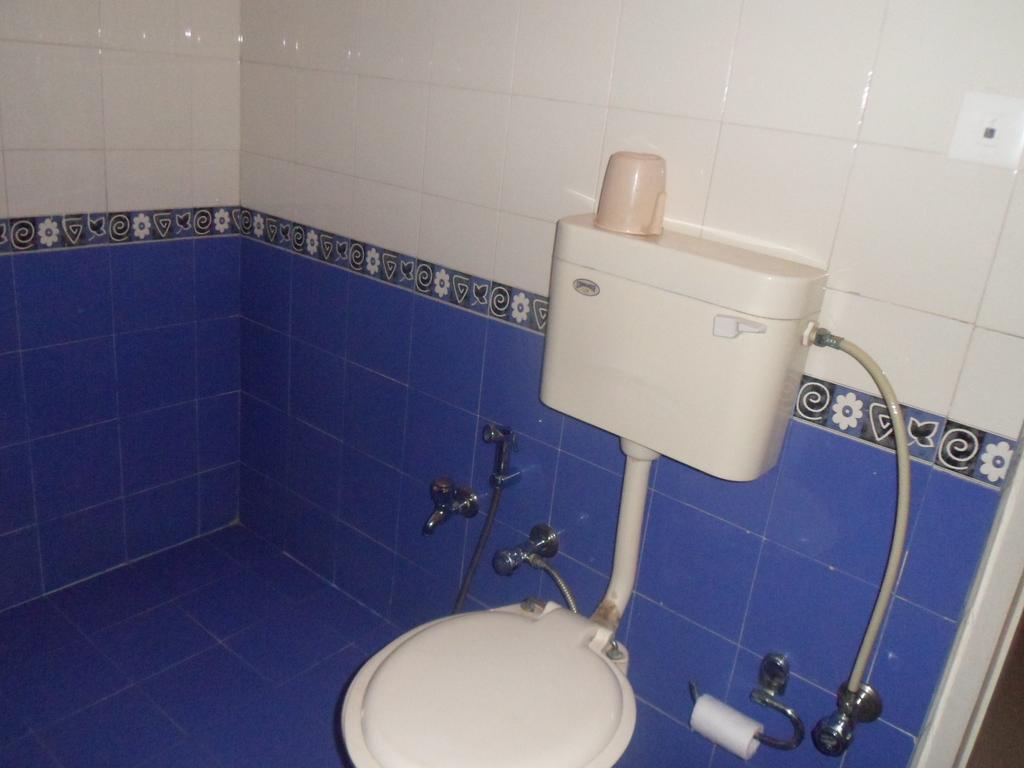 Hotel Dudawat 아흐메다바드 객실 사진